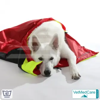 Dog Safety Bag with extremely insulating, integrated dog blanket | like a dog bed with protection against wind, cold and wetness | VetMedCare® 14 Dog Safety Bag with extremely insulating, integrated dog blanket | like a dog bed with protection against wind, cold and wetness | VetMedCare®